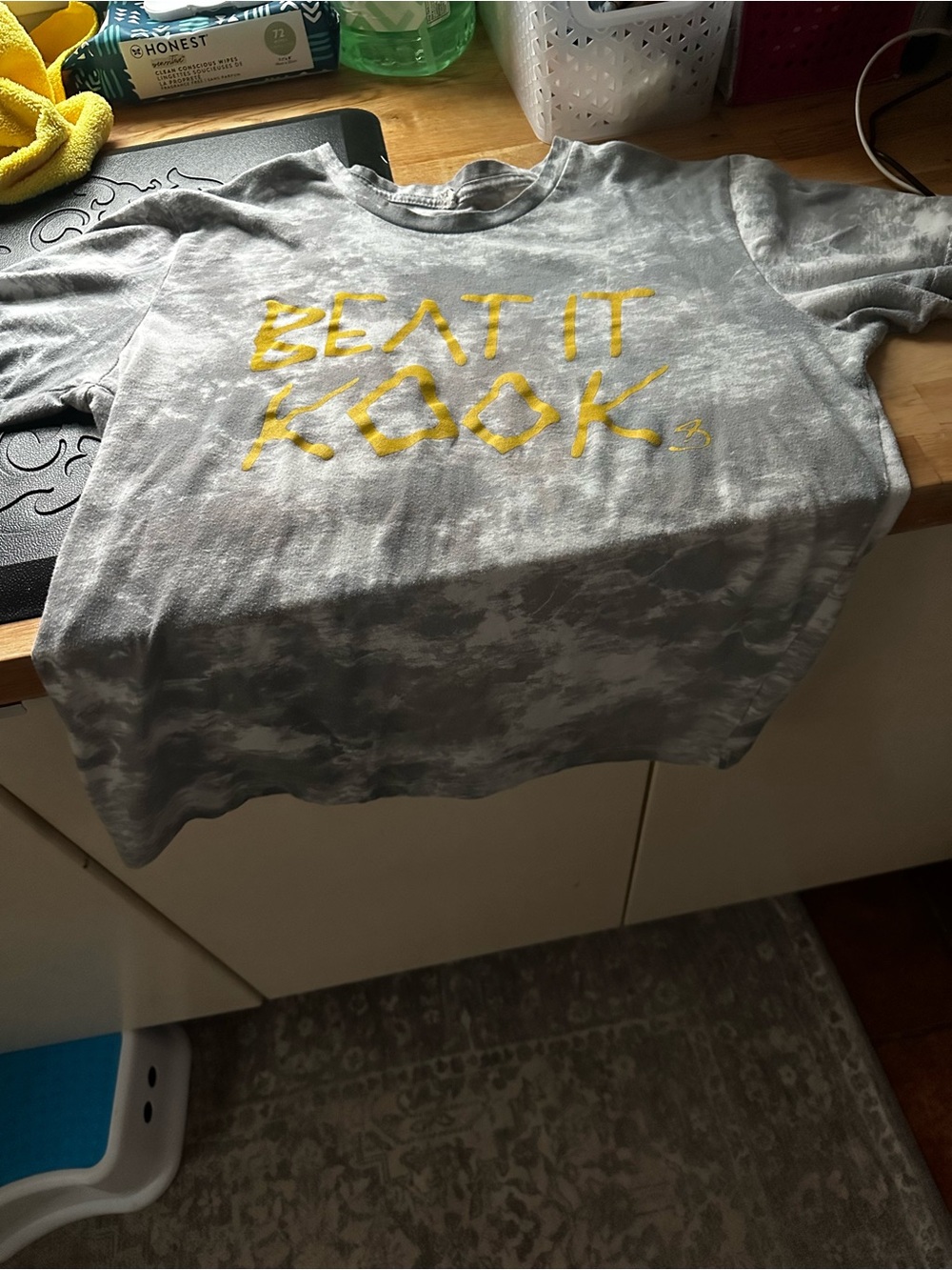 BEAT it KOOK surf tee shirt size M fitted